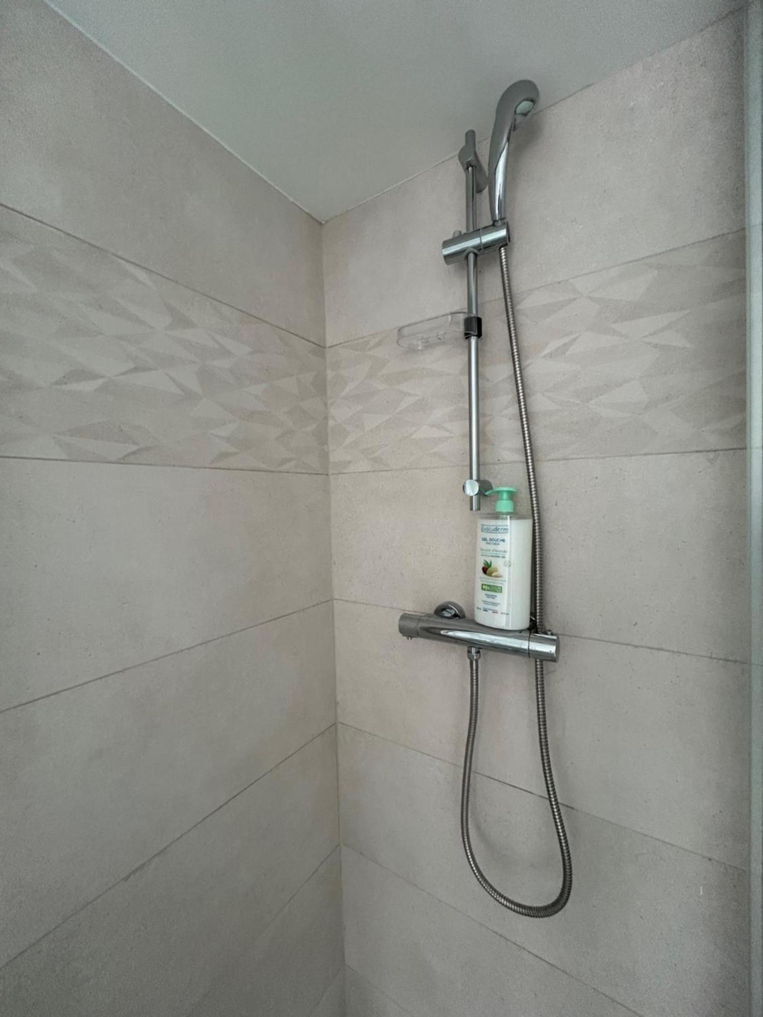 L'apparte Saint Michel - T1bis - Metro - Tram Apartamento